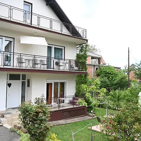 Smestaj Pavlovic & Privatan Parking Soko Banja